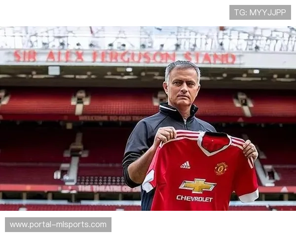 阿莫林执教曼联前34场英超仅得37分 穆帅范加尔均达65分